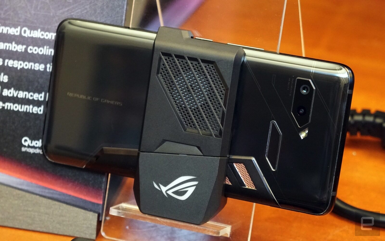 asus-rog-phone-2018-06-03-0-1.jpg