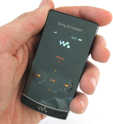 Sony Ericsson W980.jpg