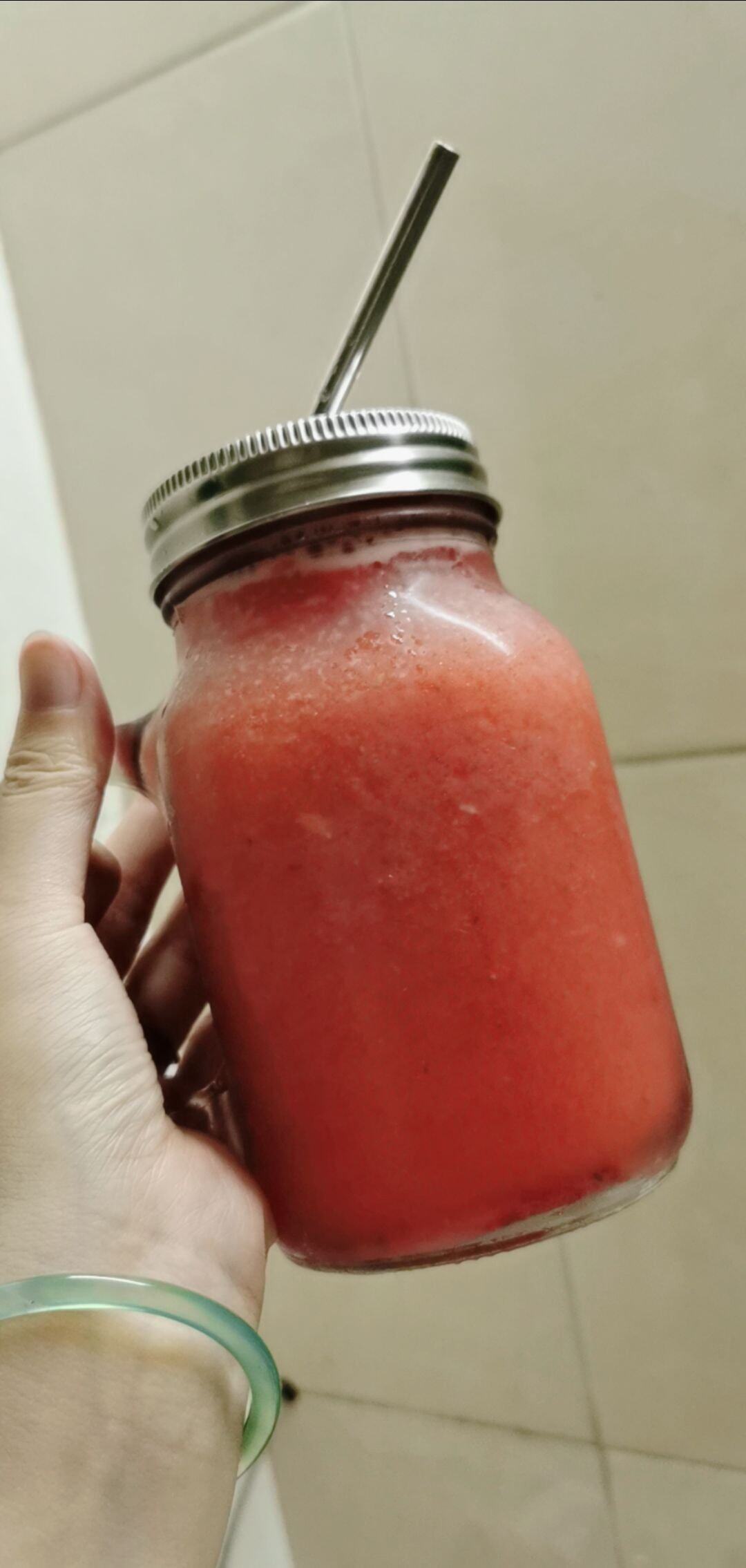 草莓西柚汁.jpg